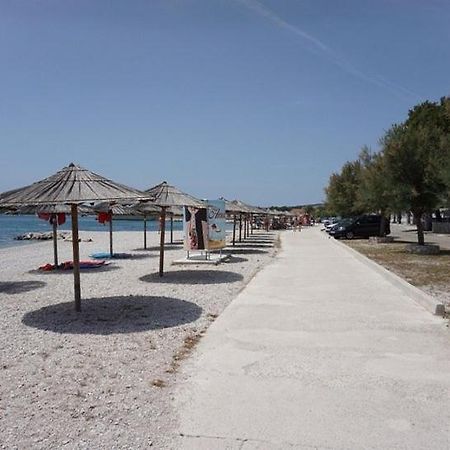Apartmani David Vir Buitenkant foto