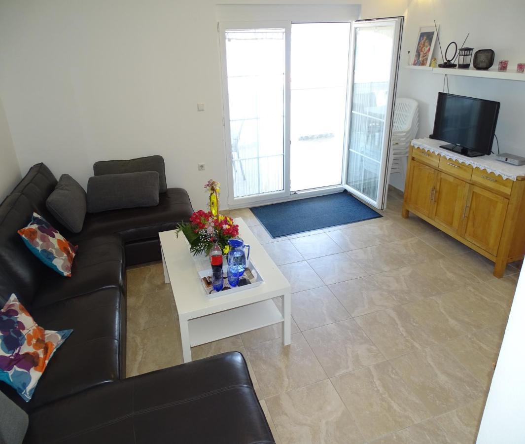 Apartmani David Vir Buitenkant foto