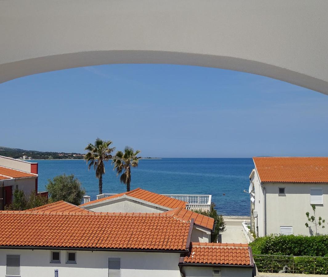 Apartmani David Vir Buitenkant foto
