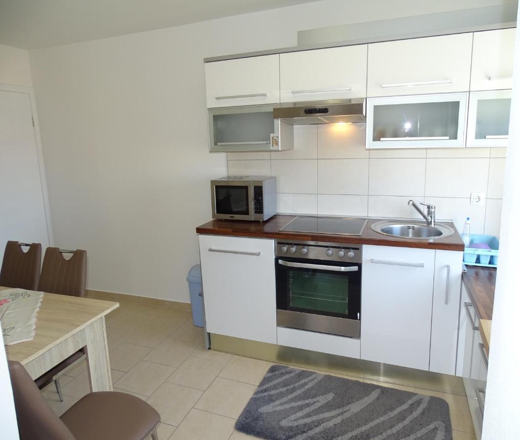 Apartmani David Vir Buitenkant foto