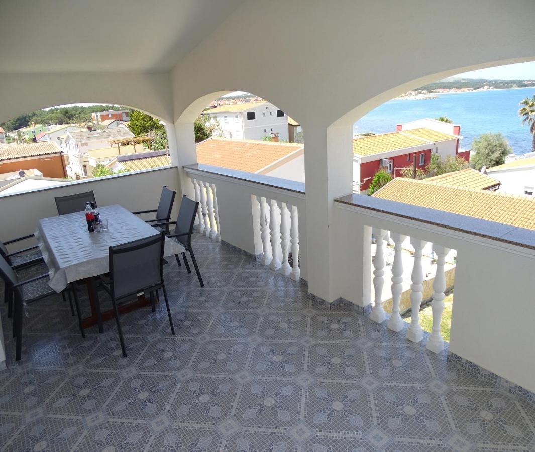 Apartmani David Vir Buitenkant foto