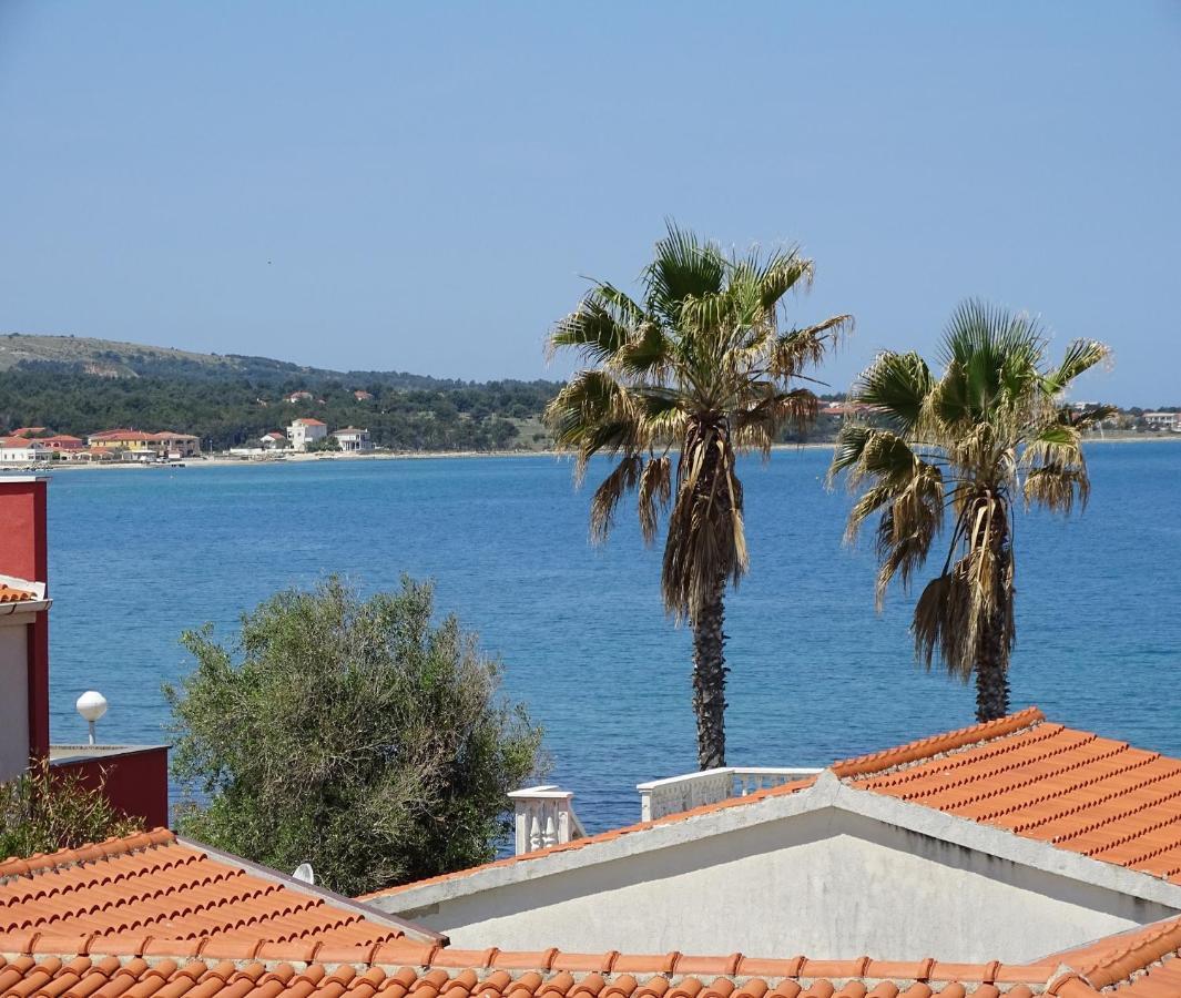 Apartmani David Vir Buitenkant foto