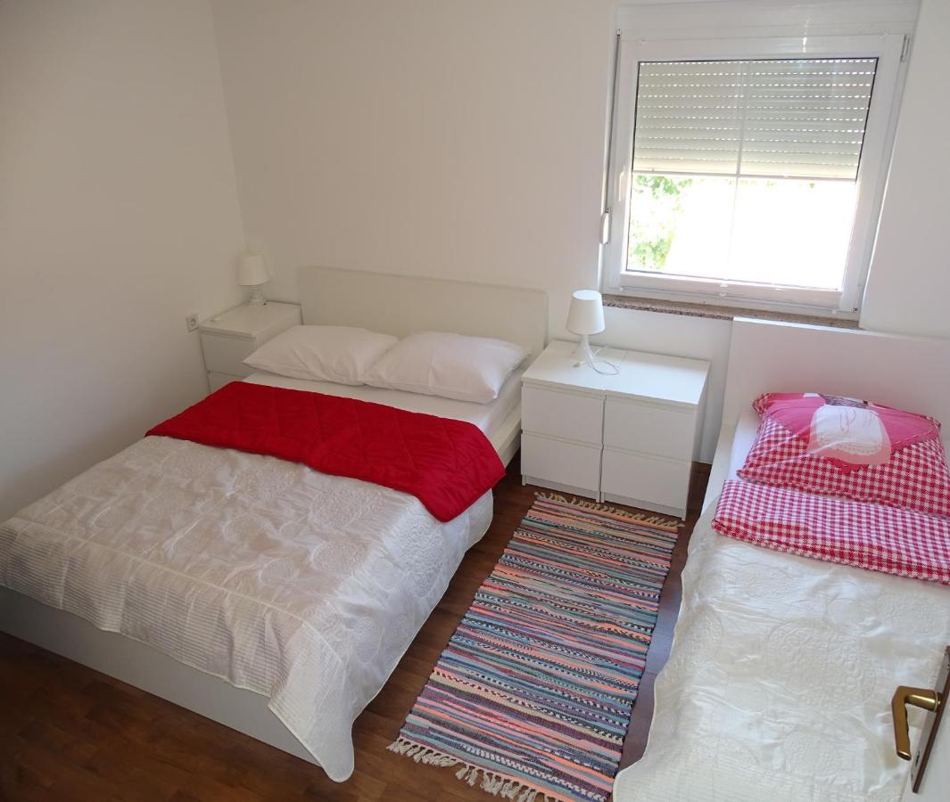 Apartmani David Vir Buitenkant foto